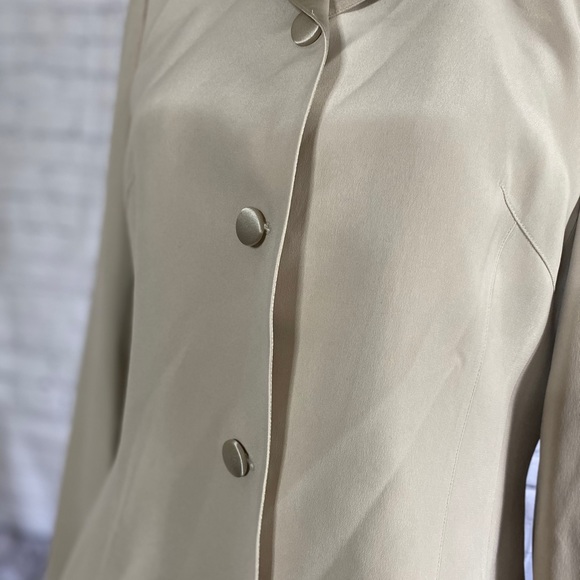 Dué per Dué Collection 100% Silk Blazer - Picture 2 of 6